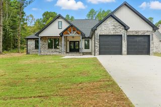 1004 Parkside Drive, Redfield, AR 72132
