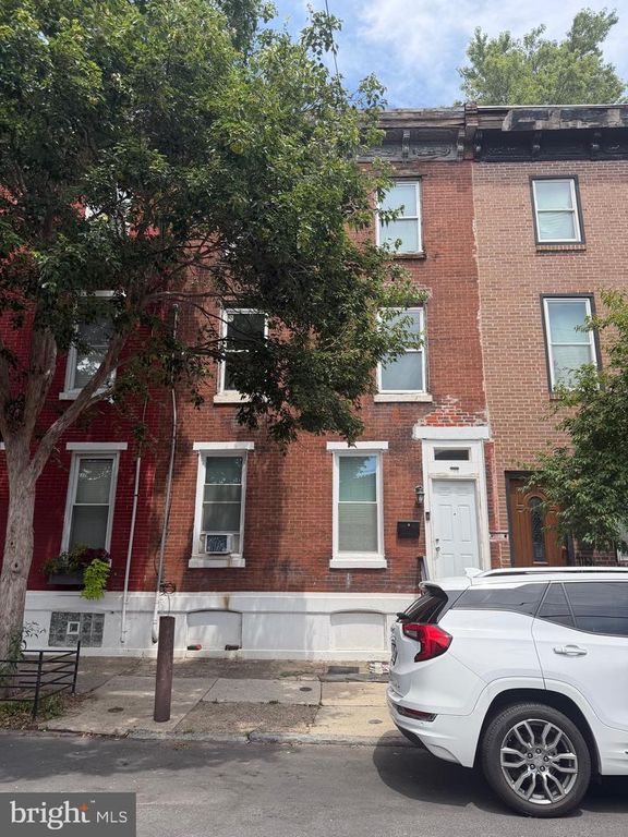 1505 CARPENTER ST, Philadelphia, PA 19146