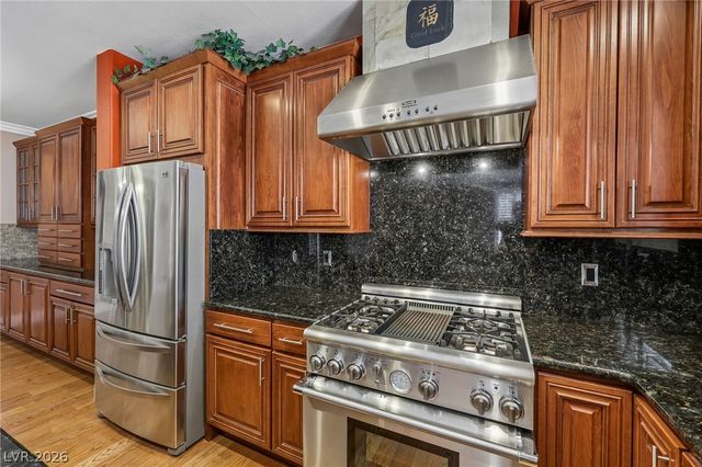 2816 Big Mountain Avenue, North Las Vegas, NV 89081