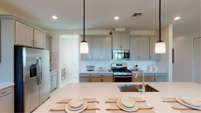 2165 Majorelle Drive NW, Palm Bay, FL 32907