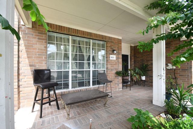 9805 Sunnycoast Lane, Pearland, TX 77584