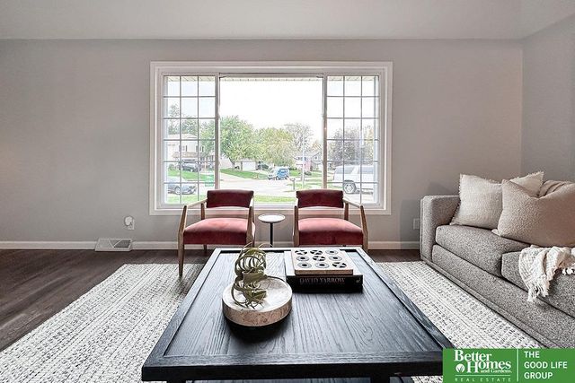 3006 S 147 Circle, Omaha, NE 68144