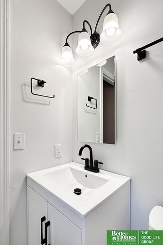 3006 S 147 Circle, Omaha, NE 68144