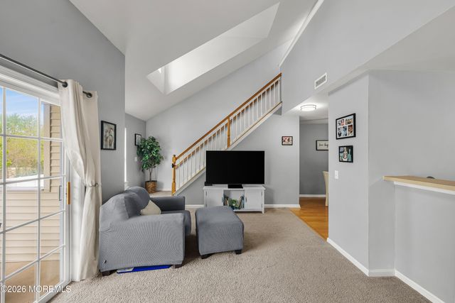 30 Oxford Court, Englishtown, NJ 07726