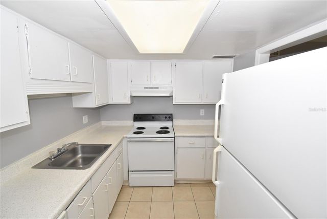 480 BANYON TREE CIRCLE 102, Maitland, FL 32751