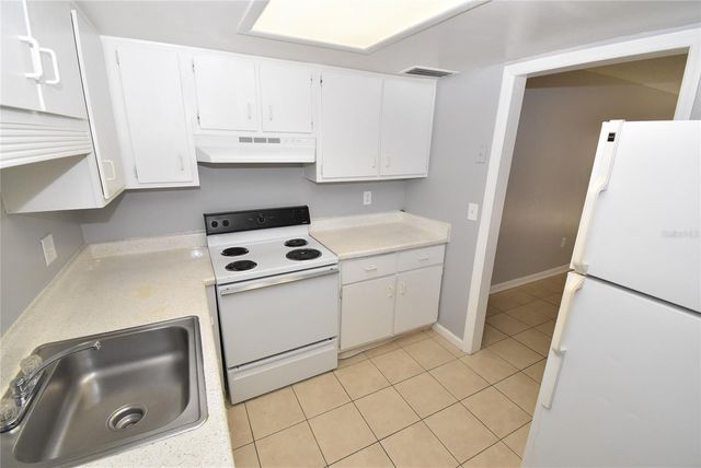 480 BANYON TREE CIRCLE 102, Maitland, FL 32751