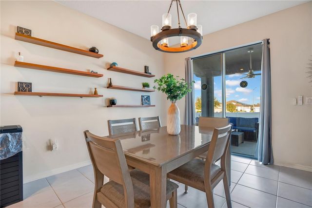 802 CITRUS ISLE DRIVE, Davenport, FL 33837