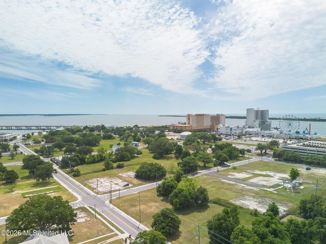 239 Howard Avenue, Biloxi, MS 39530