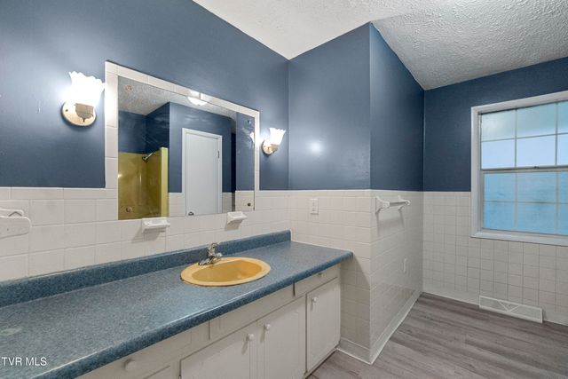 1002 Kiser Boulevard, Greeneville, TN 37745