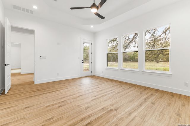 220 TOUCAN DR, Spring Branch, TX 78070