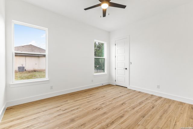 220 TOUCAN DR, Spring Branch, TX 78070