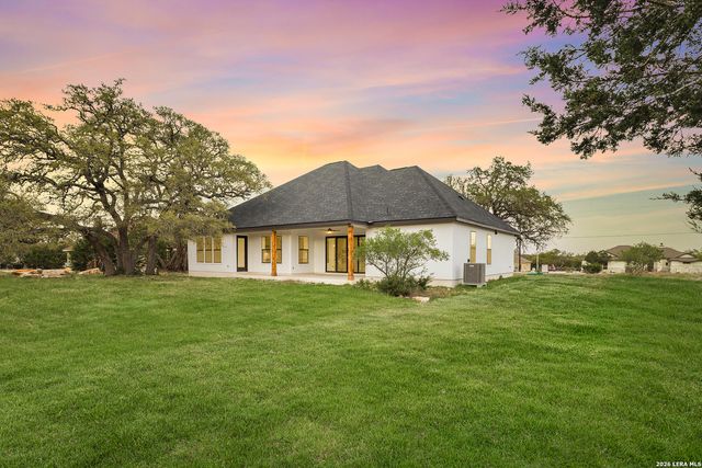 220 TOUCAN DR, Spring Branch, TX 78070