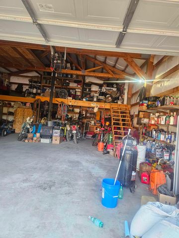 1329 W Paradise Rd Rd, Spokane, WA 99224