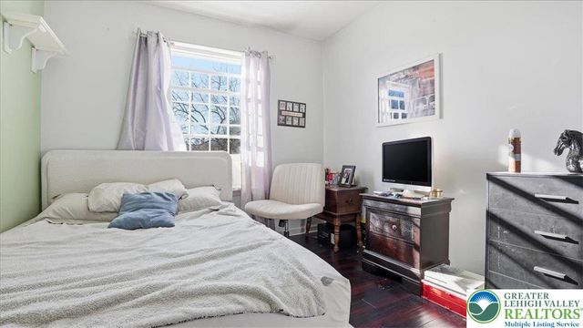 1953 Glendale Avenue, Bethlehem City, PA 18018