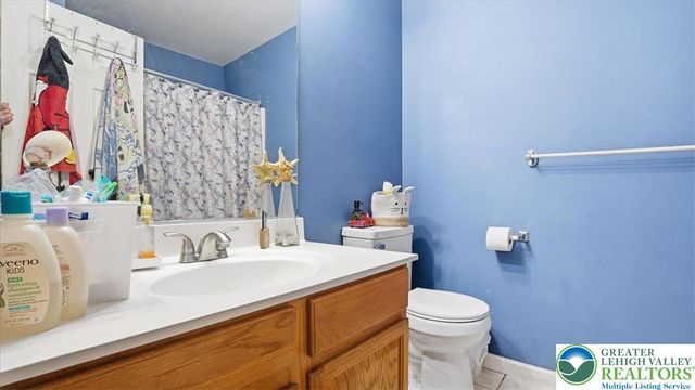 1953 Glendale Avenue, Bethlehem City, PA 18018