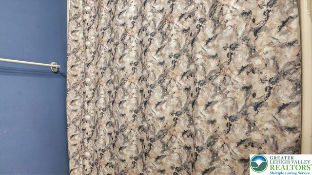 1953 Glendale Avenue, Bethlehem City, PA 18018