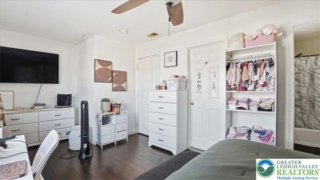 1953 Glendale Avenue, Bethlehem City, PA 18018