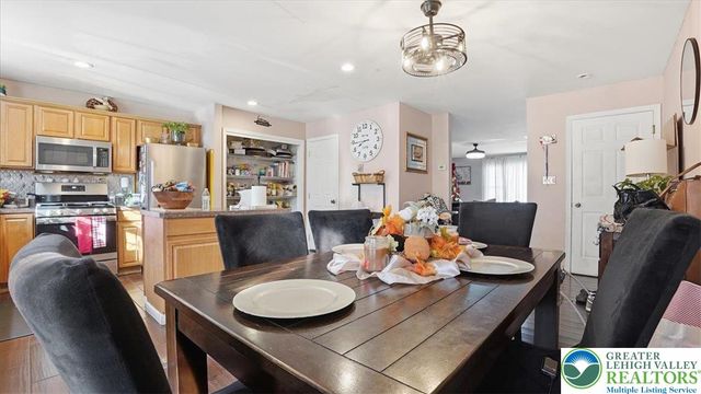 1953 Glendale Avenue, Bethlehem City, PA 18018