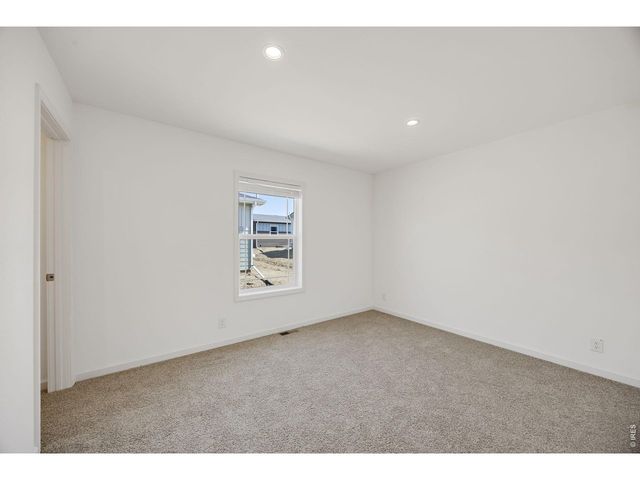 4247 Gaslamp Dr, Loveland, CO 80537