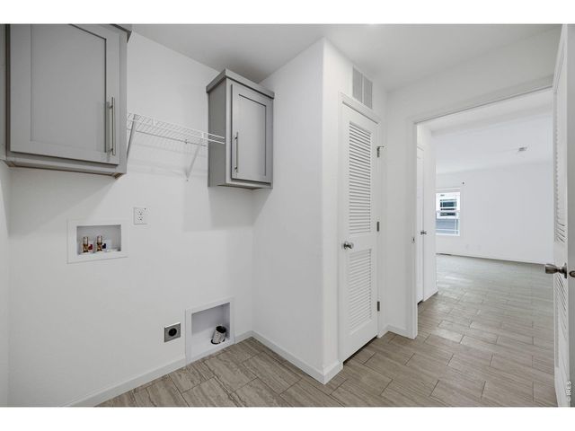 4247 Gaslamp Dr, Loveland, CO 80537