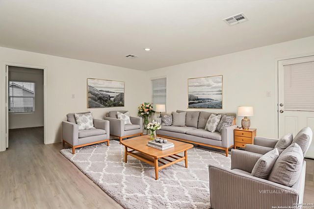 7242 Plow, San Antonio, TX 78252