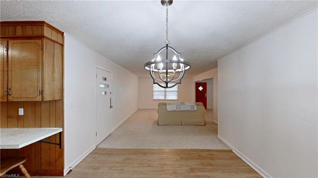 7950 E Holly Grove Road, Thomasville, NC 27360