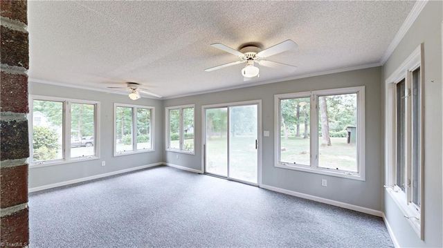 7950 E Holly Grove Road, Thomasville, NC 27360