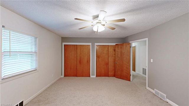7950 E Holly Grove Road, Thomasville, NC 27360