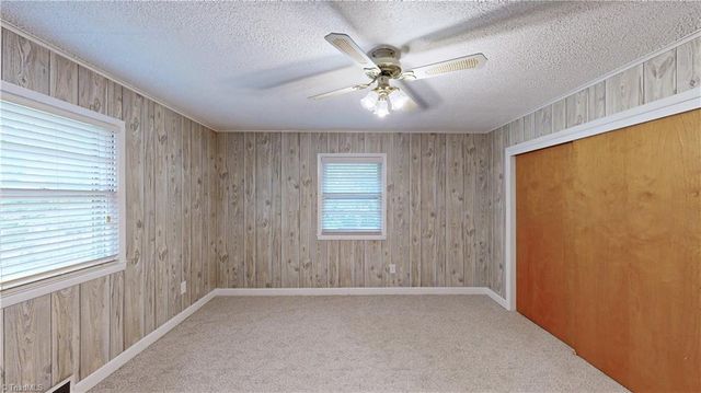 7950 E Holly Grove Road, Thomasville, NC 27360
