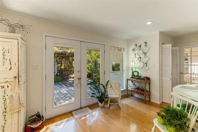 58 Plantation Court, Lake Jackson, TX 77566