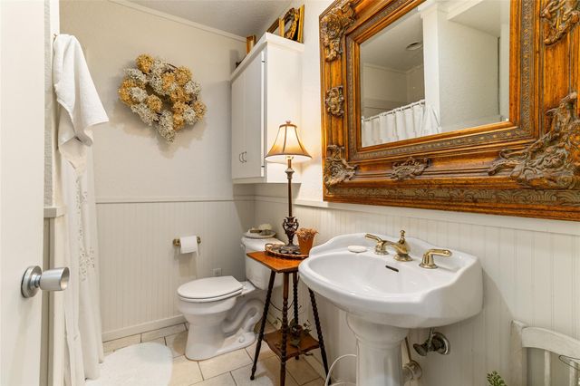 58 Plantation Court, Lake Jackson, TX 77566