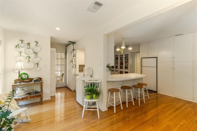 58 Plantation Court, Lake Jackson, TX 77566