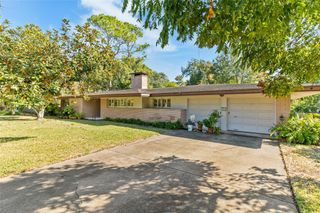 58 Plantation Court, Lake Jackson, TX 77566