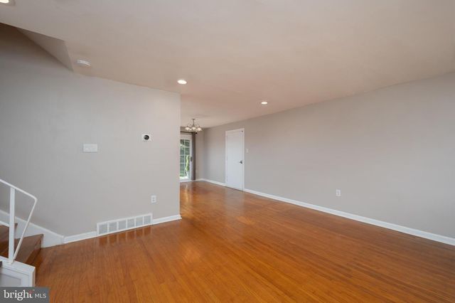 403 LORI LN, King Of Prussia, PA 19406