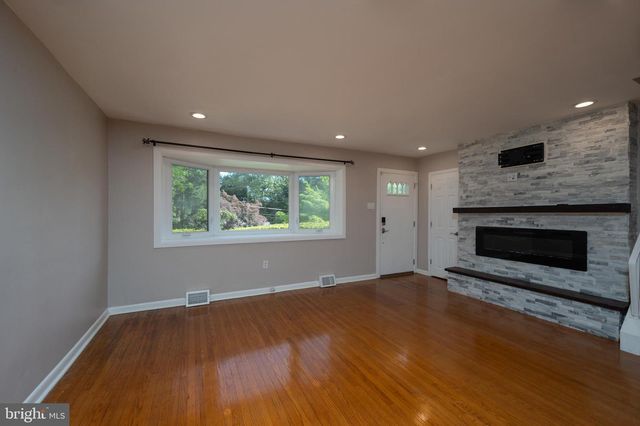 403 LORI LN, King Of Prussia, PA 19406