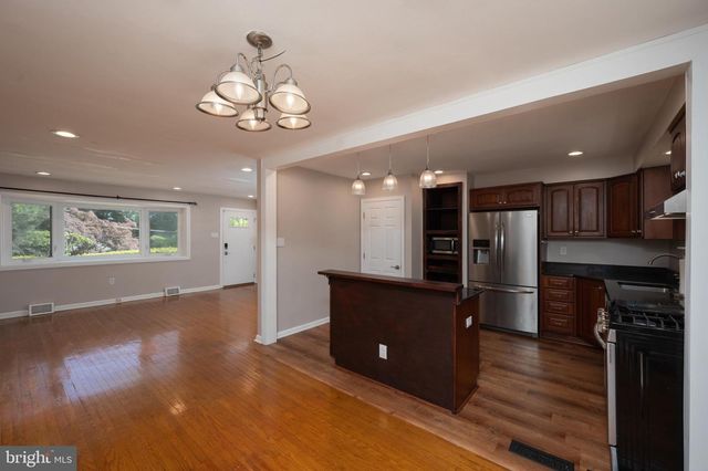 403 LORI LN, King Of Prussia, PA 19406