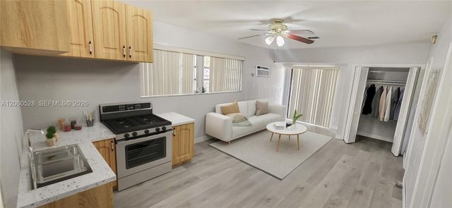 2619 Arthur St, Hollywood, FL 33020