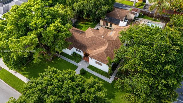 2619 Arthur St, Hollywood, FL 33020