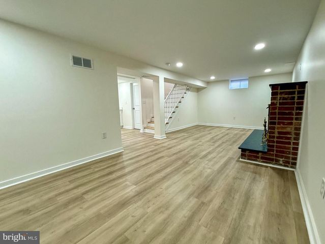 504 CRISFIELD RD, Baltimore, MD 21220