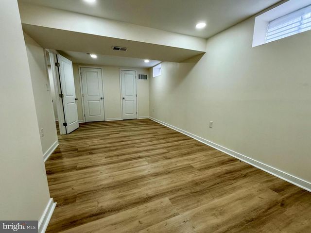 504 CRISFIELD RD, Baltimore, MD 21220