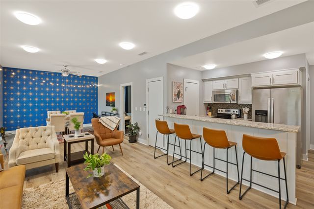 1125 S Jennings Avenue 204, Fort Worth, TX 76104