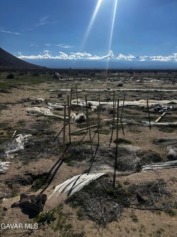 000 Vic Ave R4 225 Ste Avenue, Palmdale, CA 93591