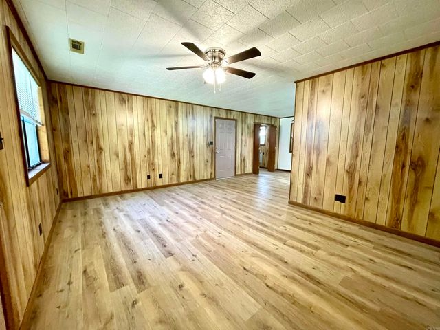 119 Burton Street, Lepanto, AR 72354