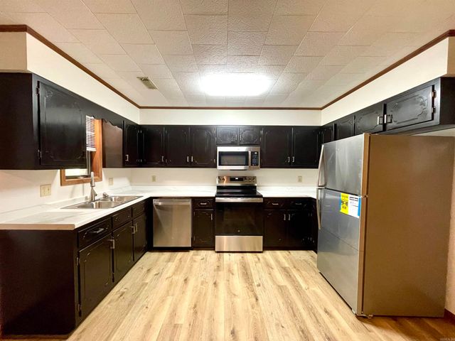 119 Burton Street, Lepanto, AR 72354