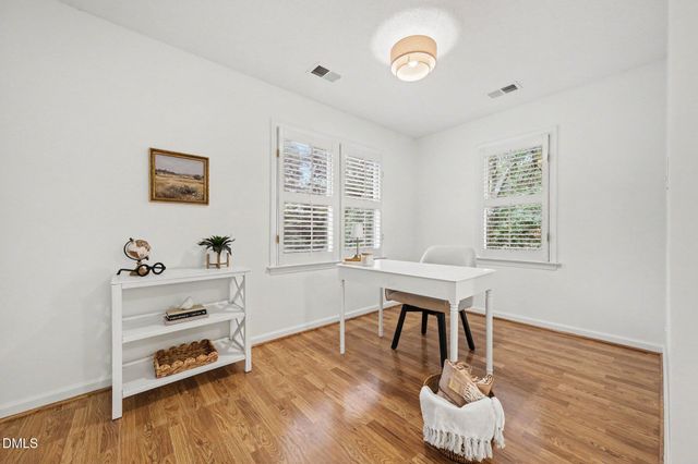 1402 Barton Pl Drive, Raleigh, NC 27608