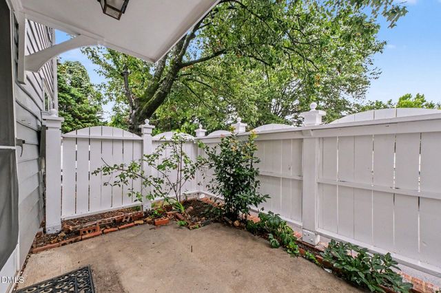 1402 Barton Pl Drive, Raleigh, NC 27608