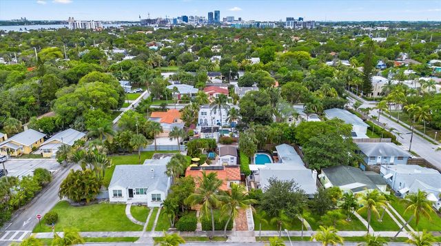 436 38th Street N, West Palm Beach, FL 33407