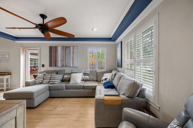 436 38th Street N, West Palm Beach, FL 33407