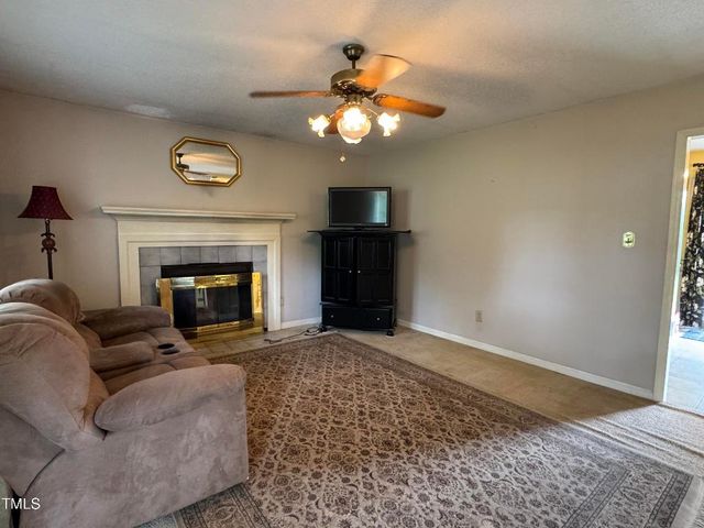 8405 Falcon Crest Circle, Angier, NC 27501