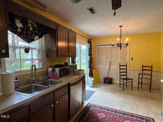 8405 Falcon Crest Circle, Angier, NC 27501